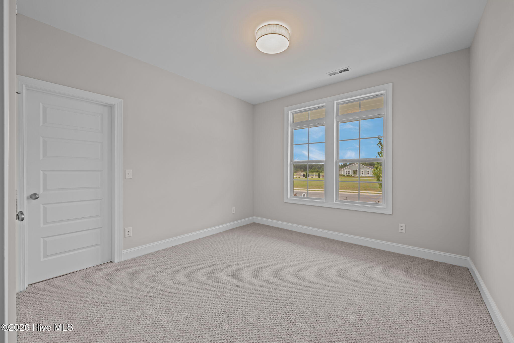 2014 Brighton Drive Property Photo 9
